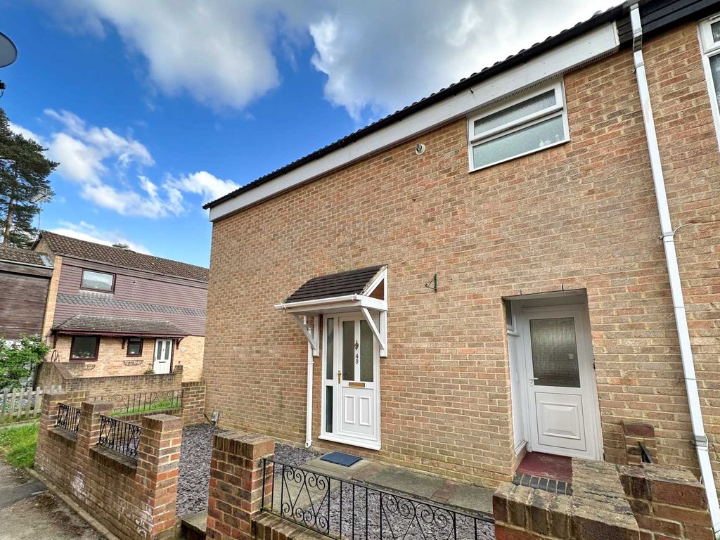 3 bed semidetached house for sale in Ollerton, Bracknell RG12 Zoopla