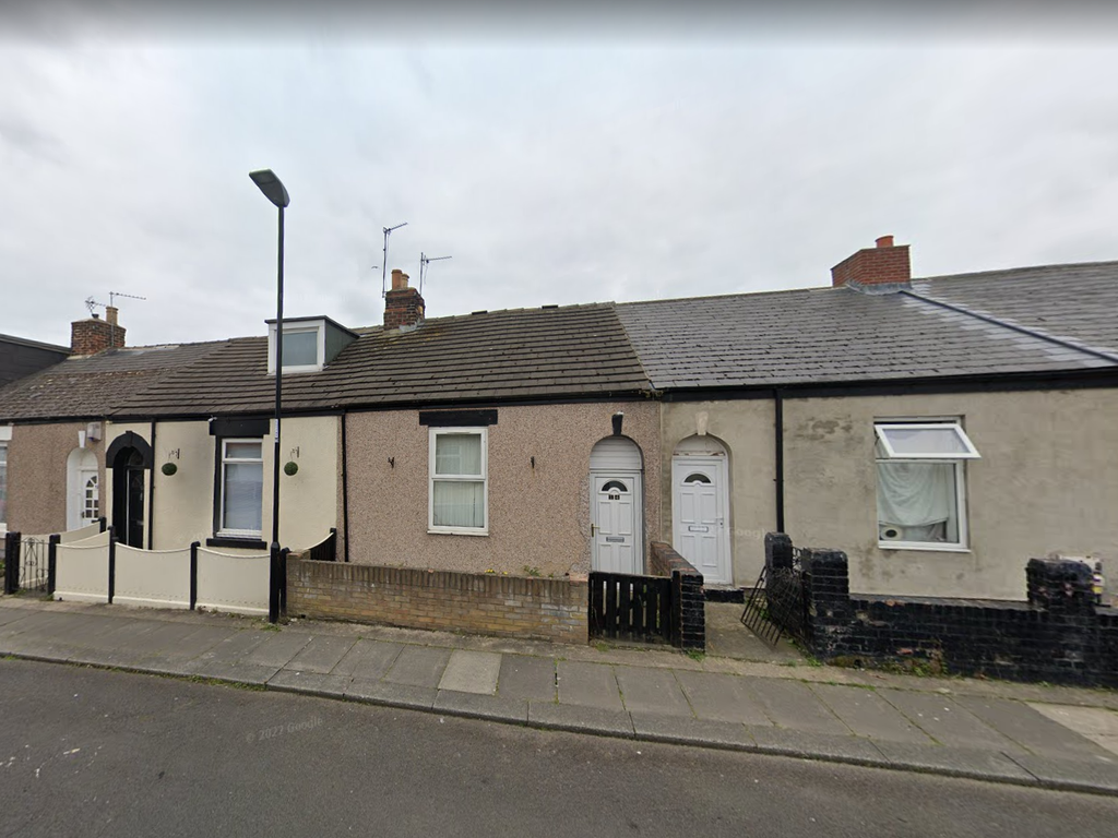 2 bed cottage for sale in Tower Street West, Sunderland SR2 Zoopla