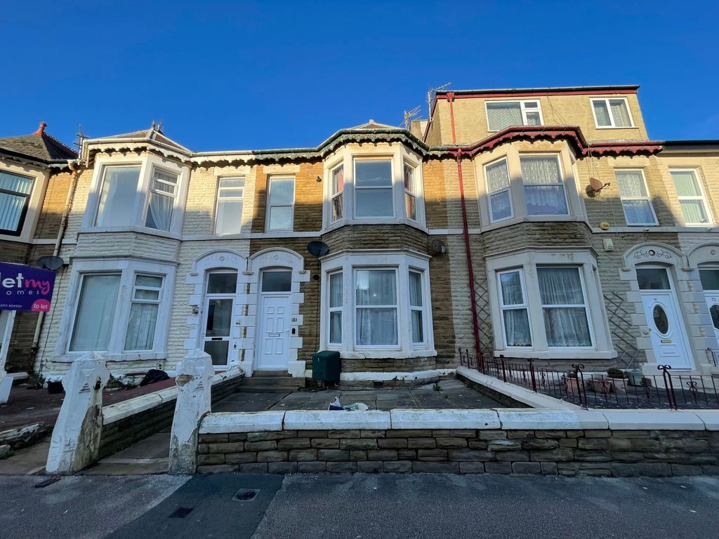 5 bed terraced house for sale in Withnell Road, Blackpool FY4 Zoopla