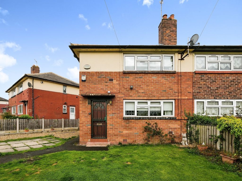 2 bed semidetached house for sale in Torre Place, Leeds LS9, £130,000