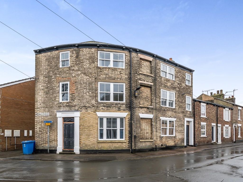 6 bed block of flats for sale in Church Street, Filey YO14 Zoopla
