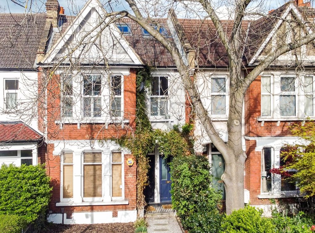 3 bed flat for sale in Hither Green Lane, Hither Green, London SE13