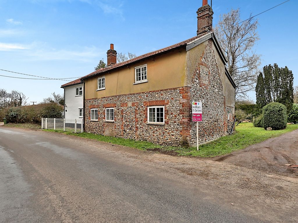 4 bed cottage for sale in Foulden, Thetford IP26 Zoopla