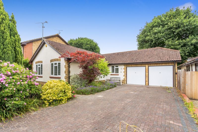 3 bed bungalow for sale in Quail Close, Horsham, West Sussex RH12 Zoopla