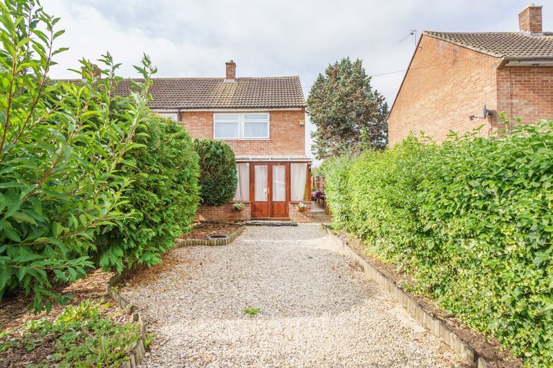 3 bed end terrace house for sale in Kingsclere Road, Bicester OX26 Zoopla