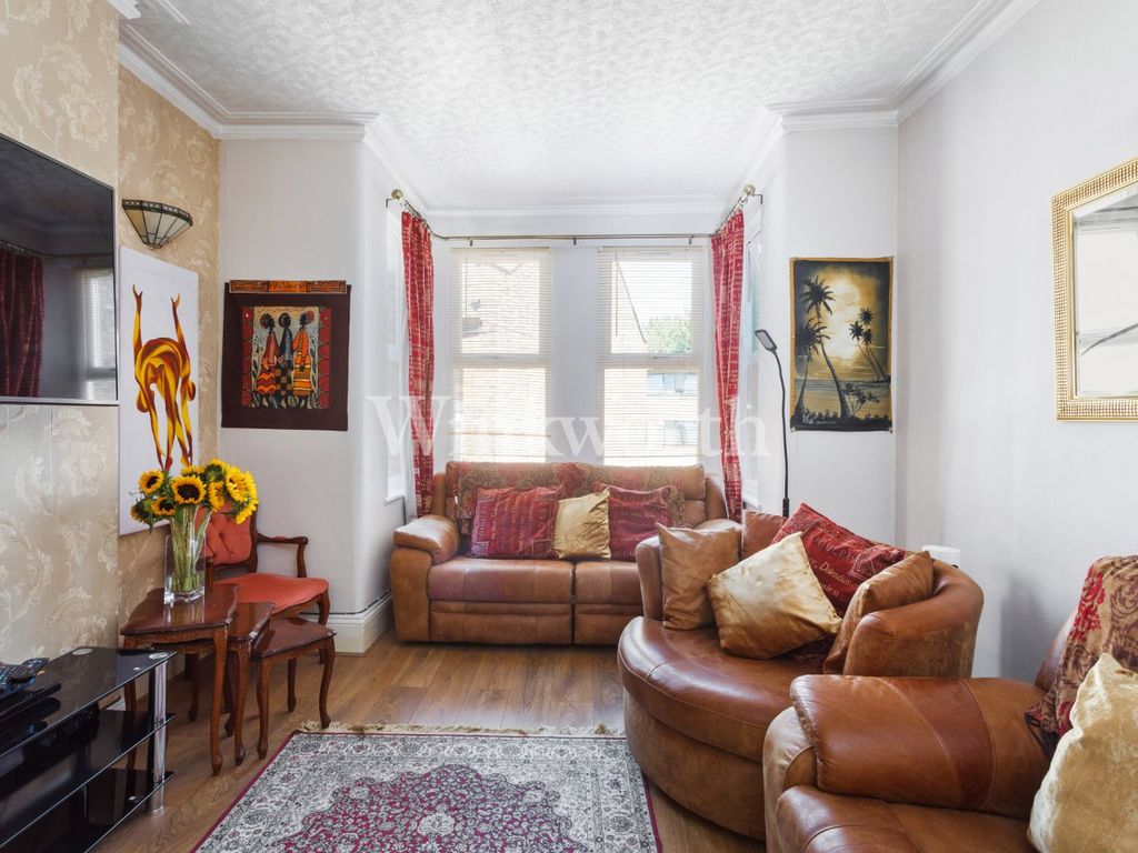 3 bed flat for sale in Hermitage Road, London N4 Zoopla