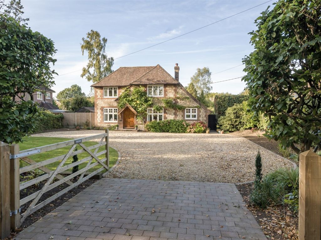 4 bed detached house for sale in Treyford, Thakeham Road, Storrington
