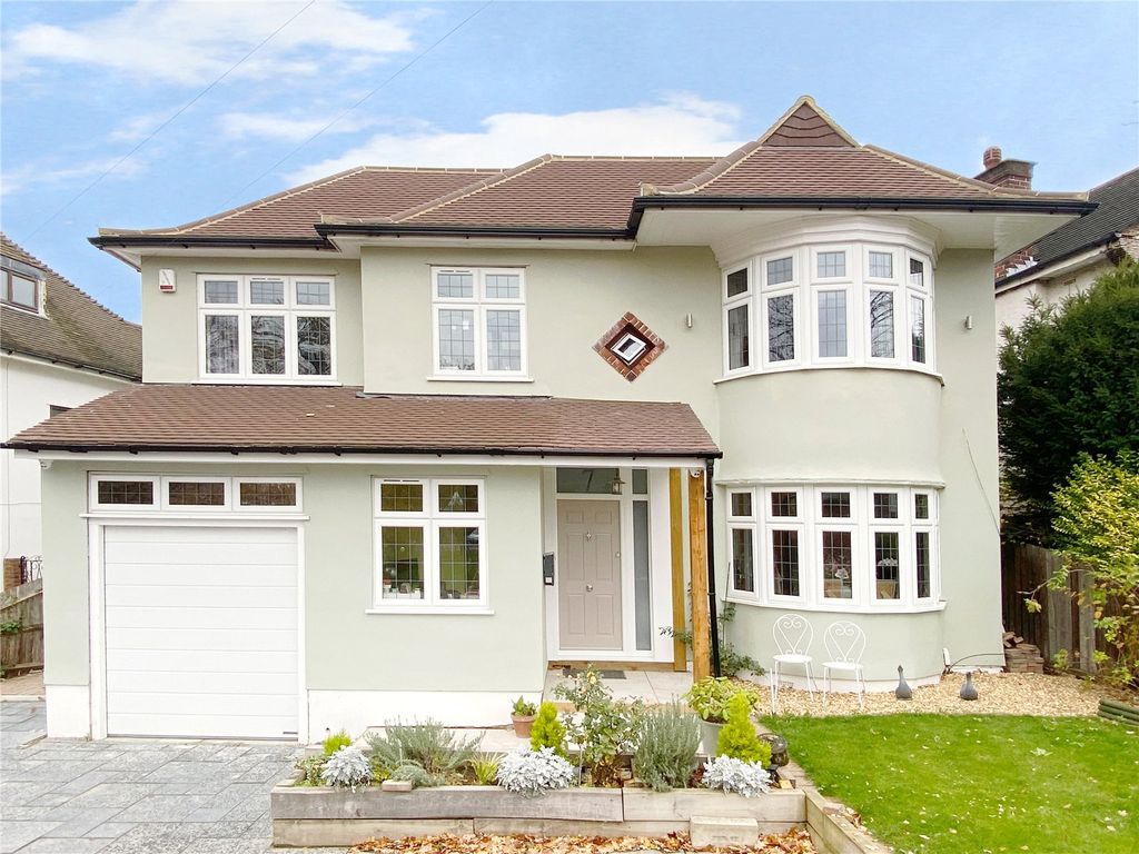 5-bed-detached-house-for-sale-in-the-grove-south-bexleyheath-kent-da6