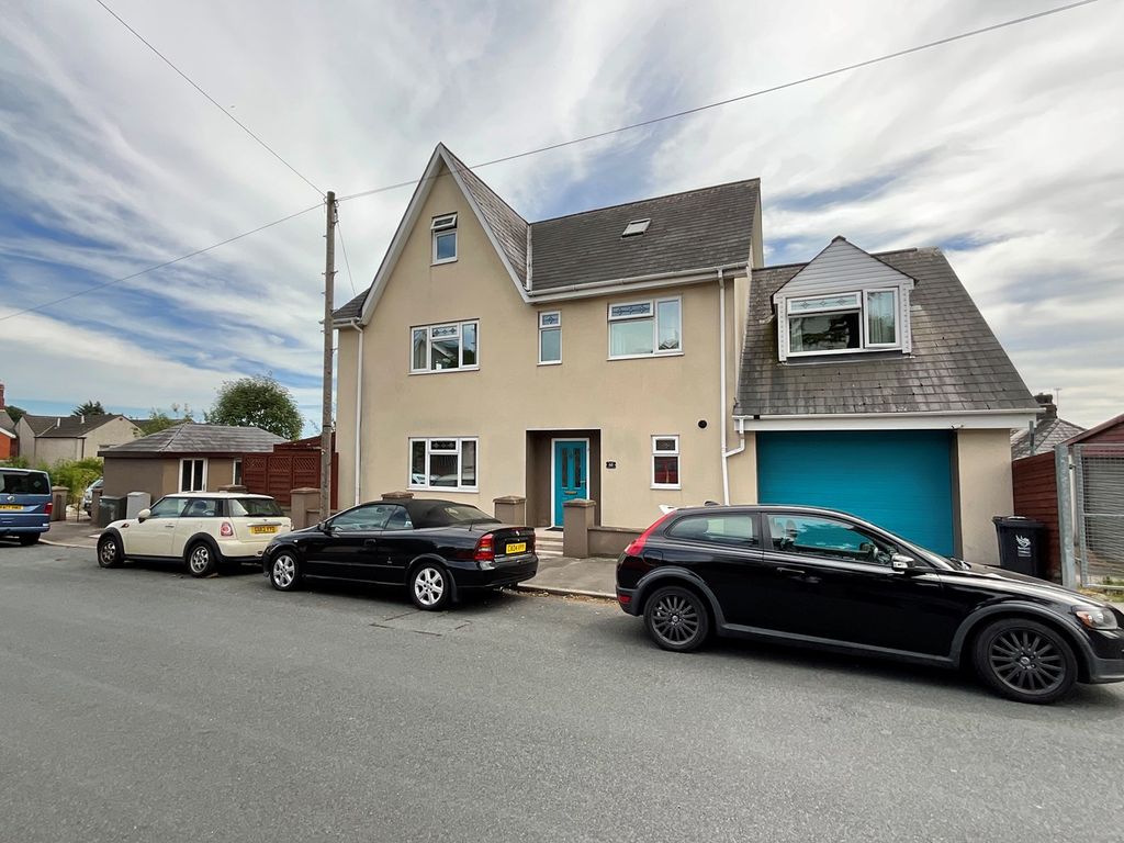 5 bed detached house for sale in Summerhill Avenue, Newport NP19 Zoopla