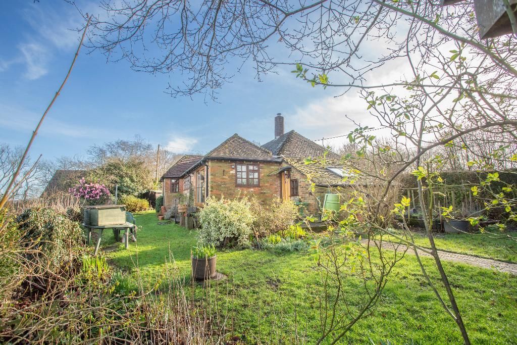 3 bed detached house for sale in Meres Lane, CrossInHand, East Sussex