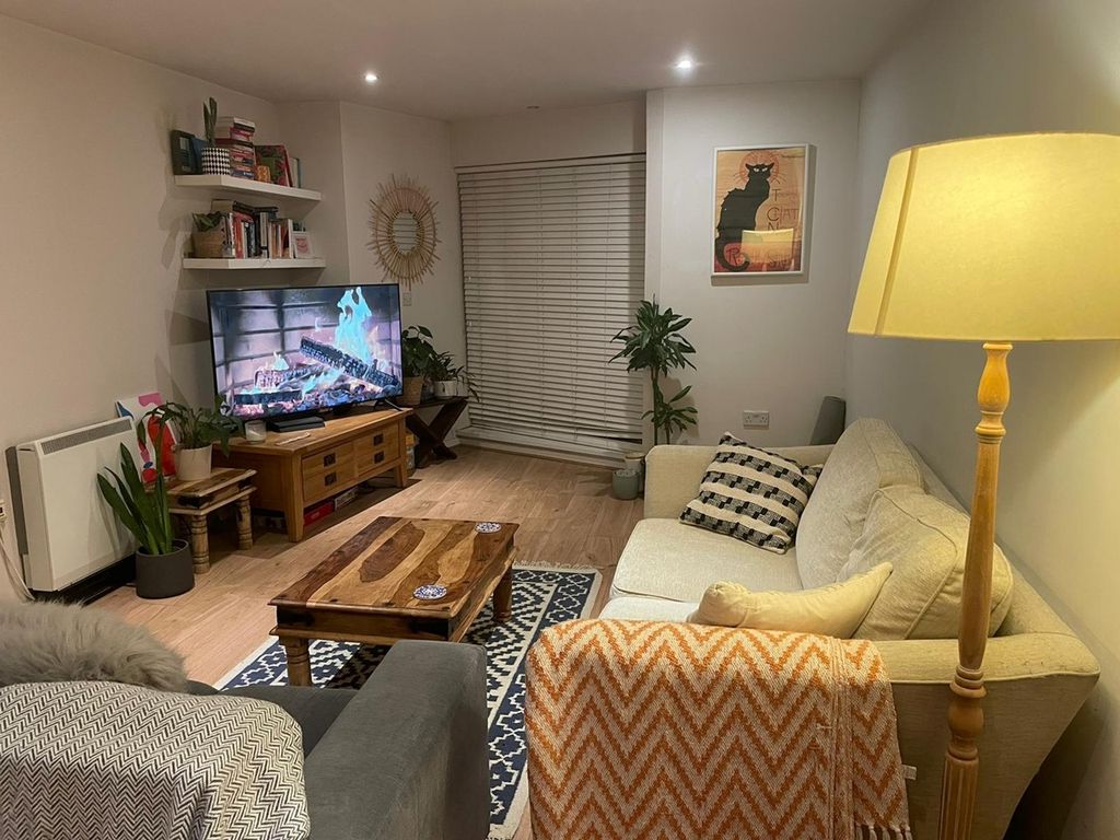 3 bed terraced house to rent in Kings Road, Uxbridge UB8, £1,850 pcm Zoopla