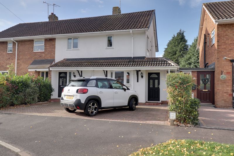 3 bed semidetached house for sale in Littleton Crescent, Penkridge