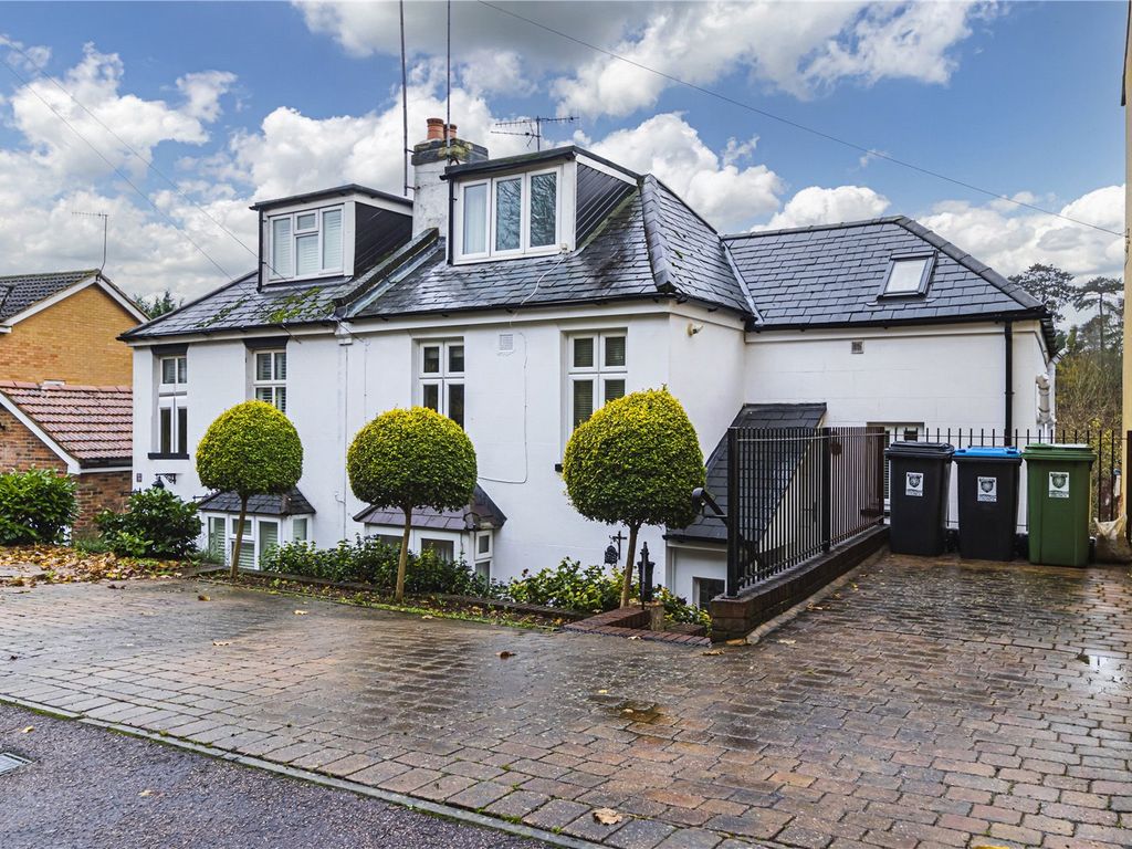 Sunnyhill Road, Hemel Hempstead, Hertfordshire HP1  