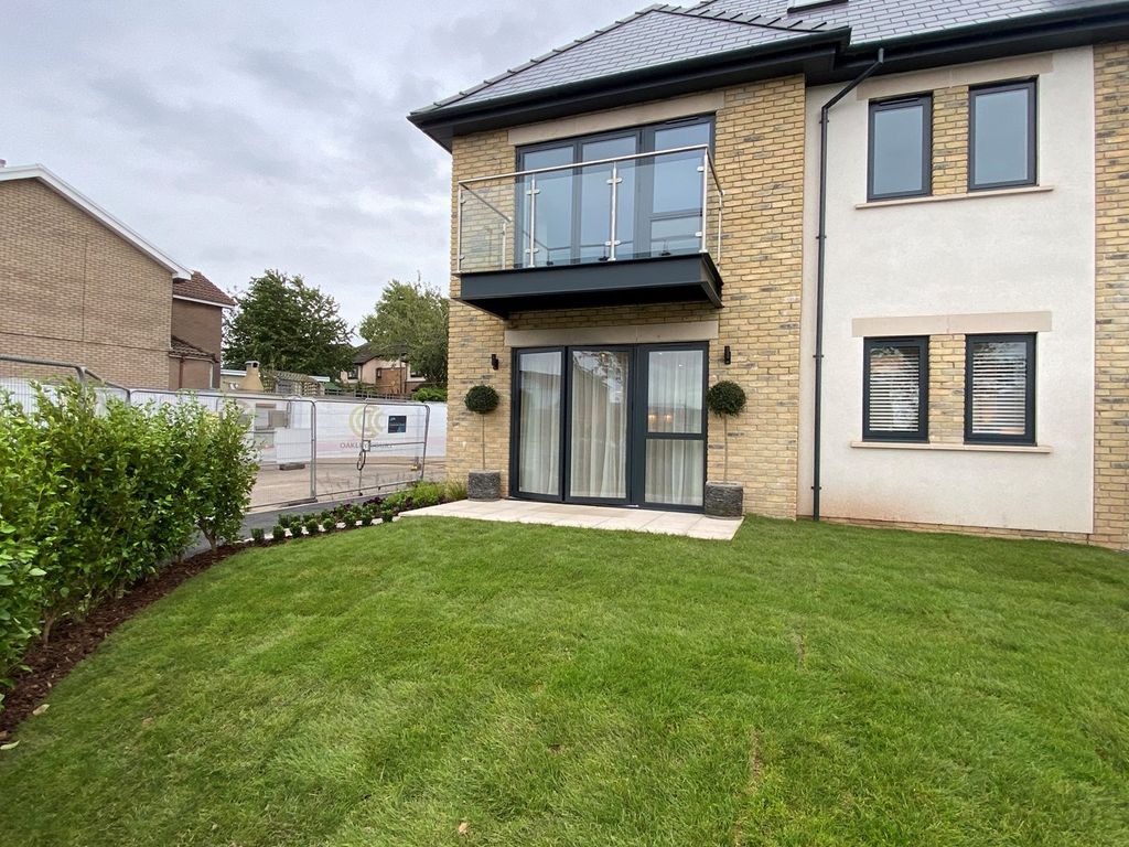 2 bed flat for sale in Oakley Court, Rogerstone, Newport NP10, £225,000