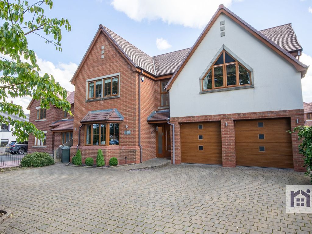 4 bed detached house for sale in Wigan Road, Euxton PR7, £575,000 Zoopla