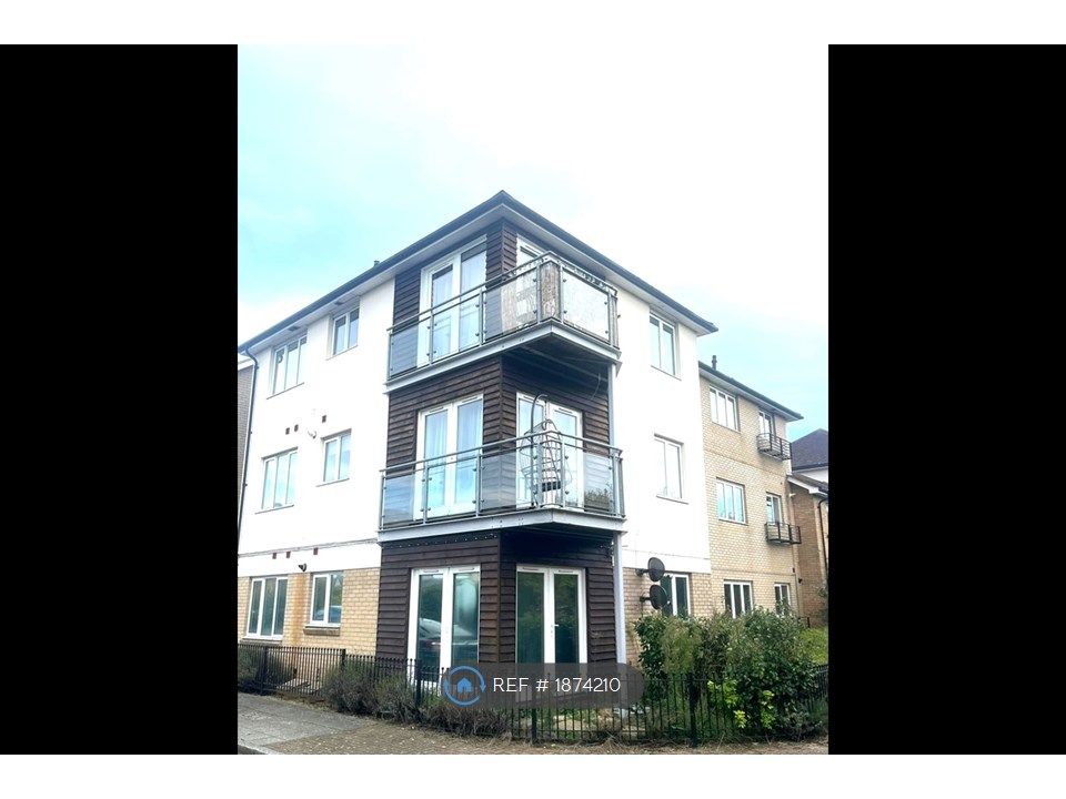 2 bed flat to rent in Seaton Grove, Broughton, Milton Keynes MK10, £