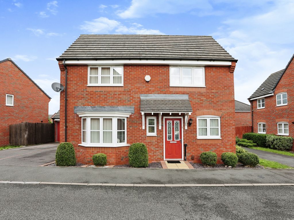 4 bed detached house for sale in Whixley Road, Hamilton, Leicester, Leicestershire LE5, £400,000