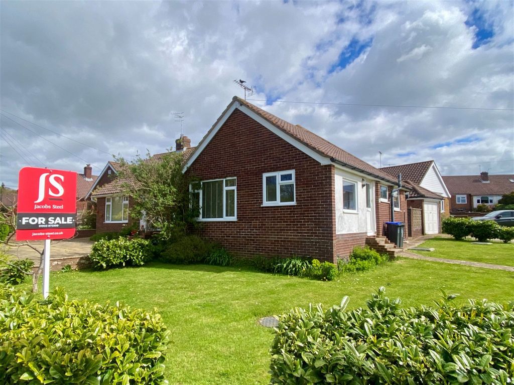 2 bed semidetached bungalow for sale in Quantock Close, Worthing, West
