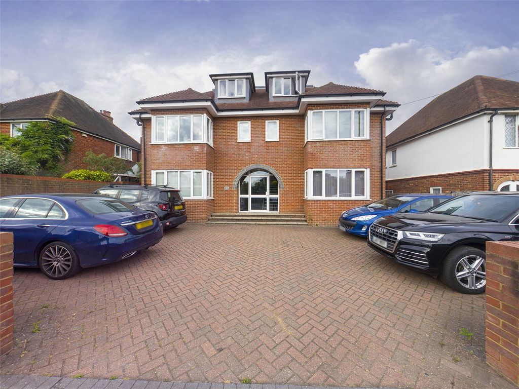 1 bed flat for sale in Aldershot Road, Guildford, Surrey GU2 Zoopla