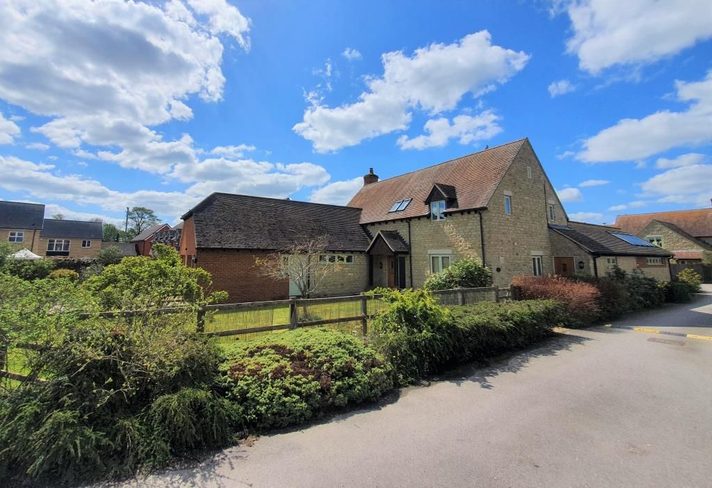 4 bed detached house for sale in Marcham, Abingdon OX13 Zoopla