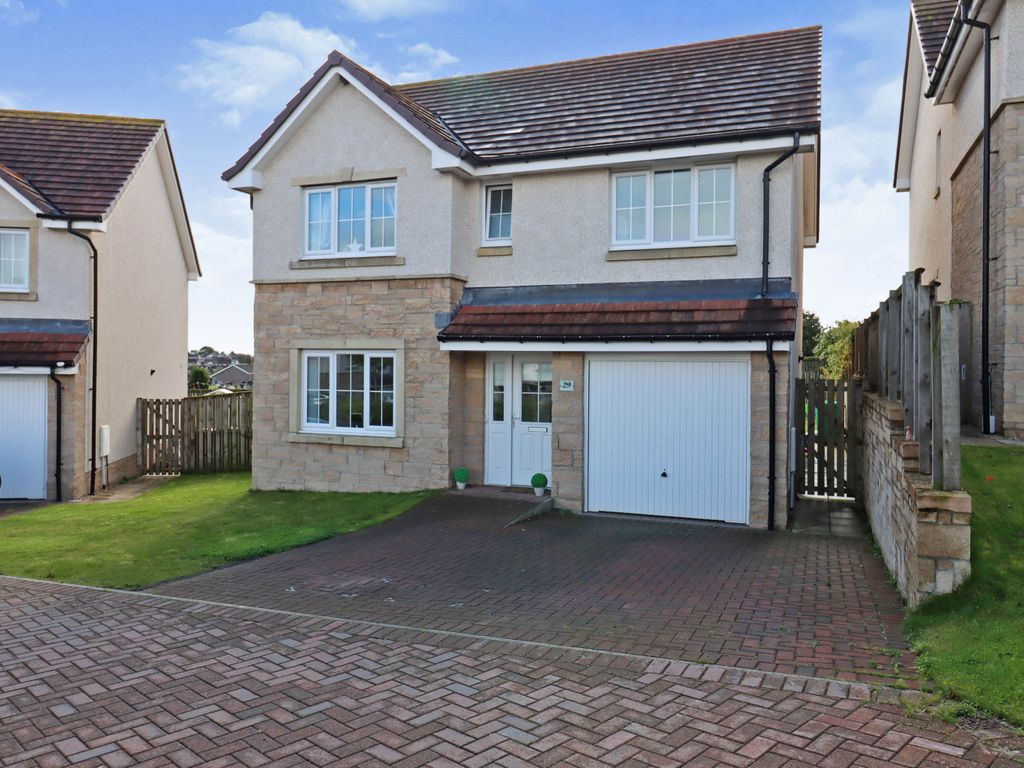 4 bed detached house for sale in Jennie Lee Road, Cowdenbeath KY4 Zoopla