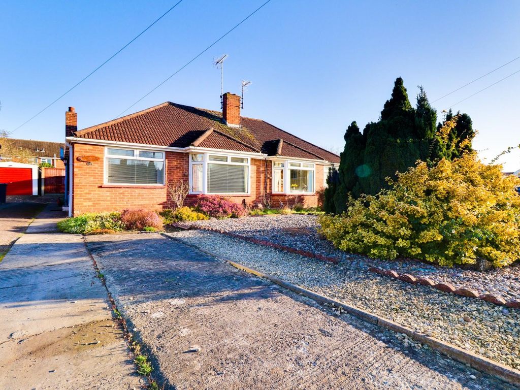 2 bed semidetached bungalow for sale in Rodney Close, Longlevens