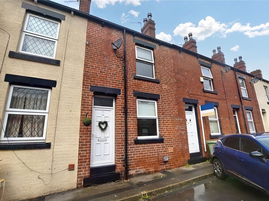 2 bed terraced house for sale in Woodland Crescent, Rothwell, Leeds