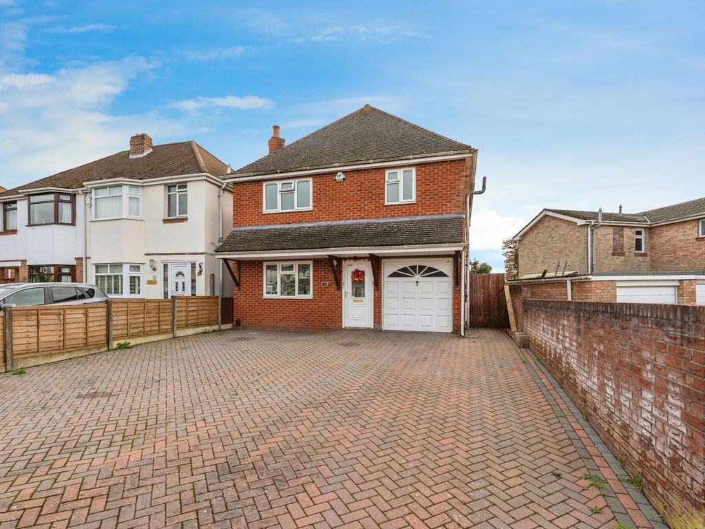3 bed detached house for sale in Hammonds Lane, Southampton, Hampshire