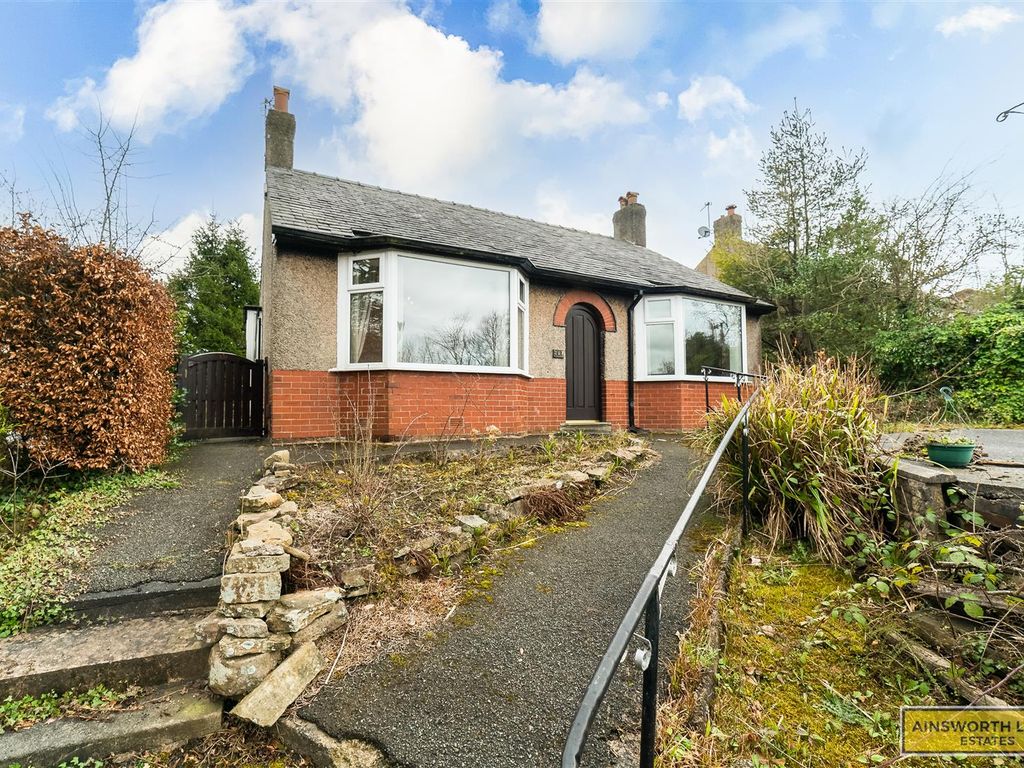 2 bed detached bungalow for sale in Preston Old Rd. Feniscliffe Brow