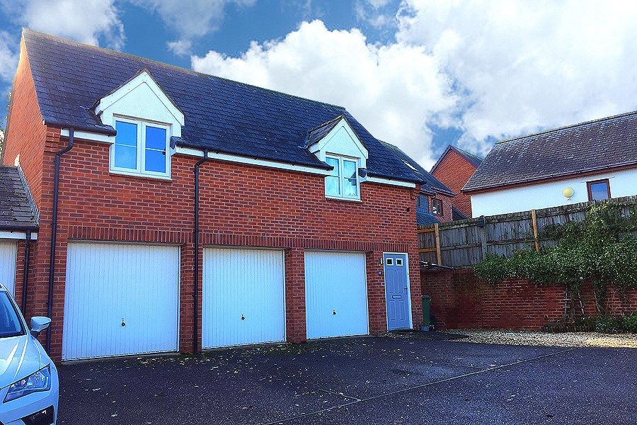 2 bed property for sale in The Buntings, Exminster, Exeter EX6, £