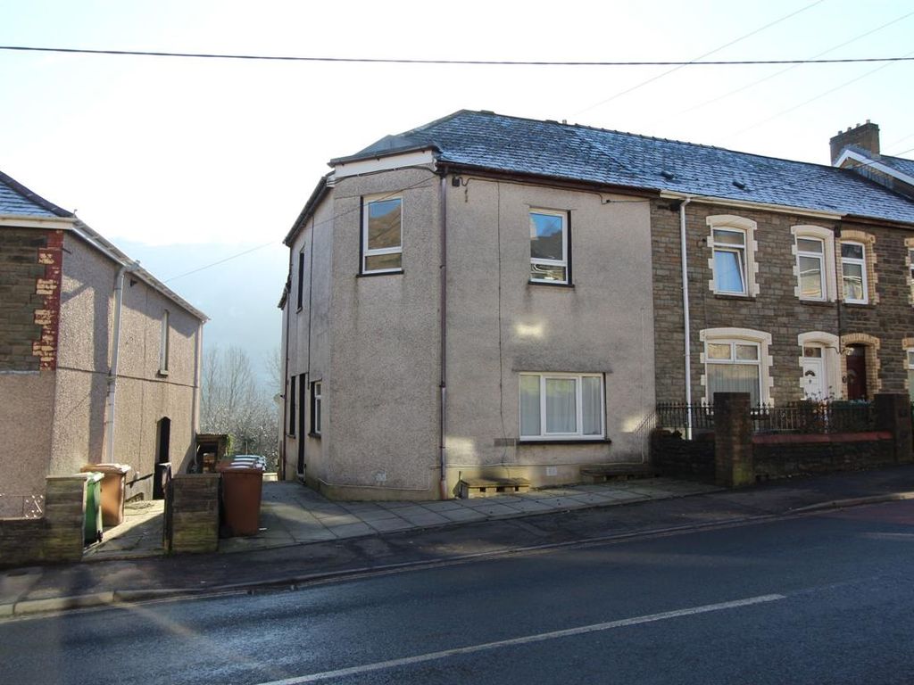 2 bed flat to rent in Nine Mile Point Road, Wattsville, Cross Keys