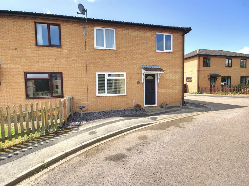 2 bed detached house for sale in Windsor Gardens, Somersham, Huntingdon PE28 Zoopla