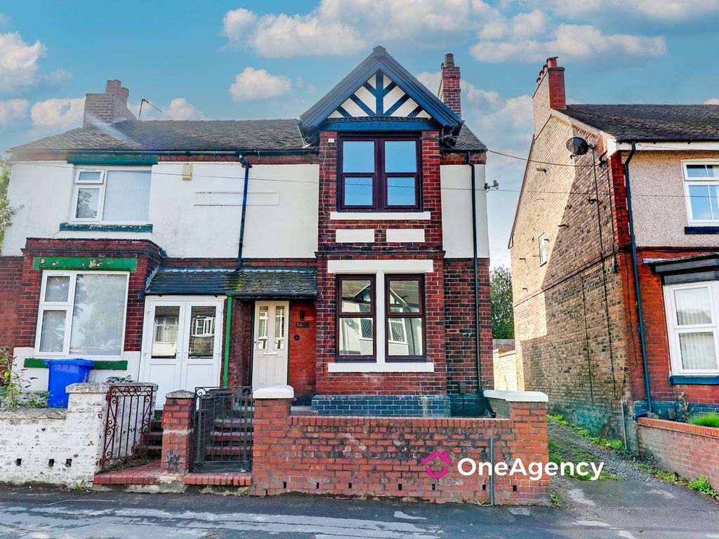 2 bed flat to rent in Werrington Road, Bucknall, StokeOnTrent ST2