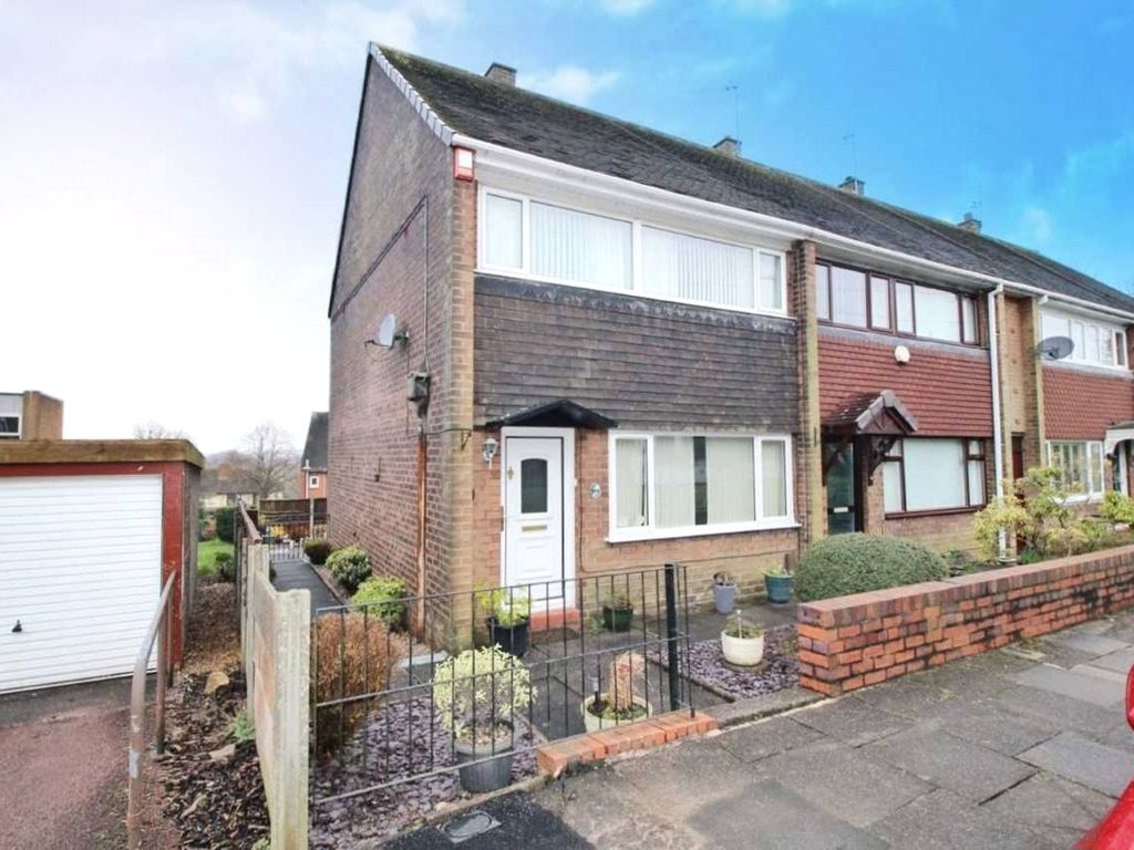 2 bed end terrace house for sale in Hewitt Street, Chell, Stoke On