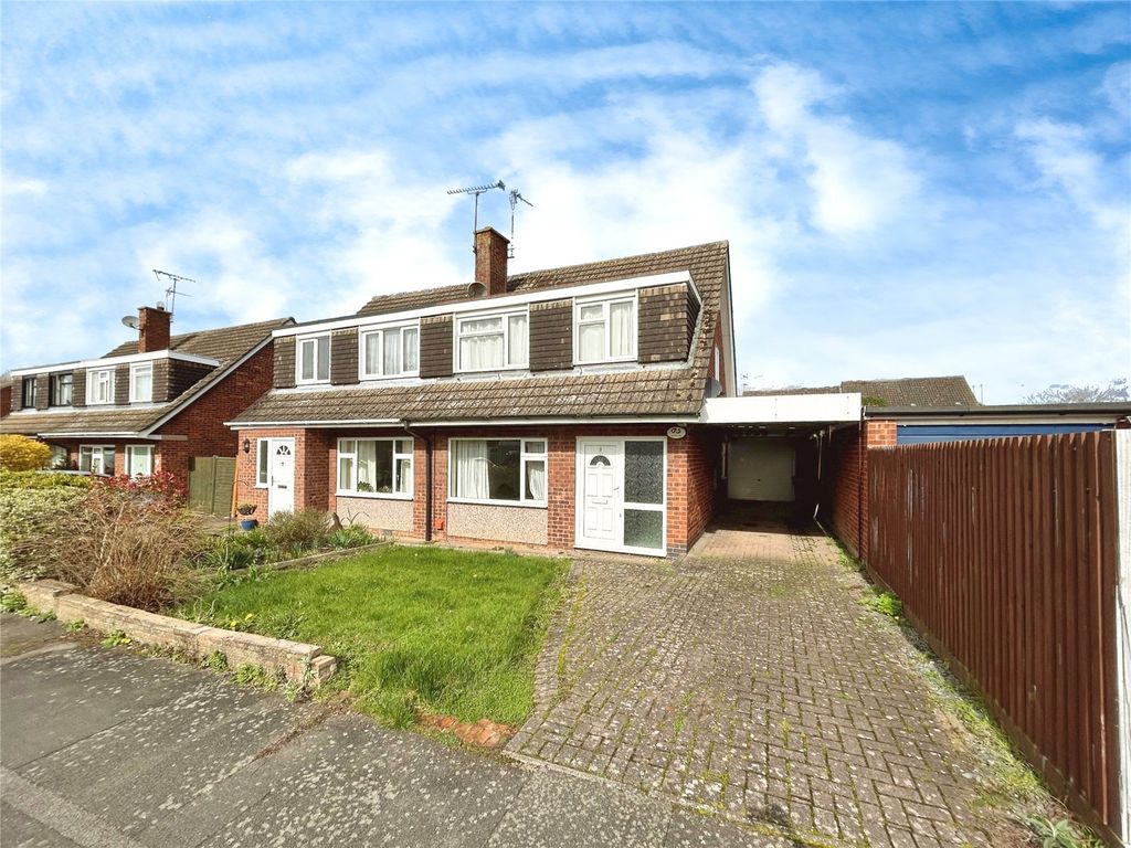 3 bed semidetached house for sale in The Banks, Cosby, Leicester