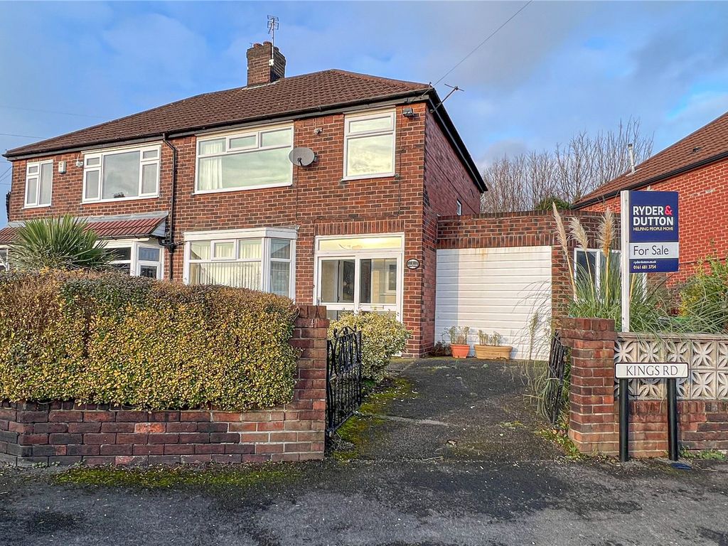 3 bed semidetached house for sale in Kings Road, Chadderton, Oldham