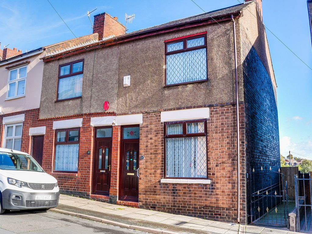 2 bed end terrace house for sale in Bradford Terrace, Birches Head