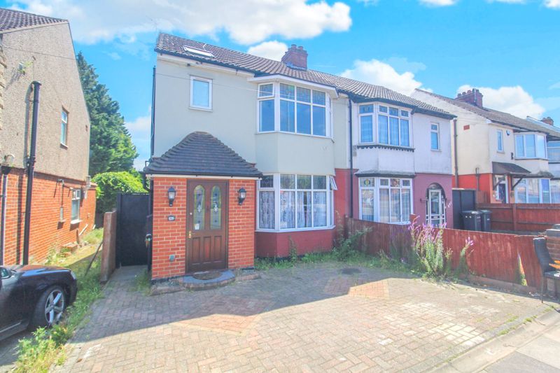 5 bed semidetached house for sale in Dunstable Road, Luton LU4 Zoopla