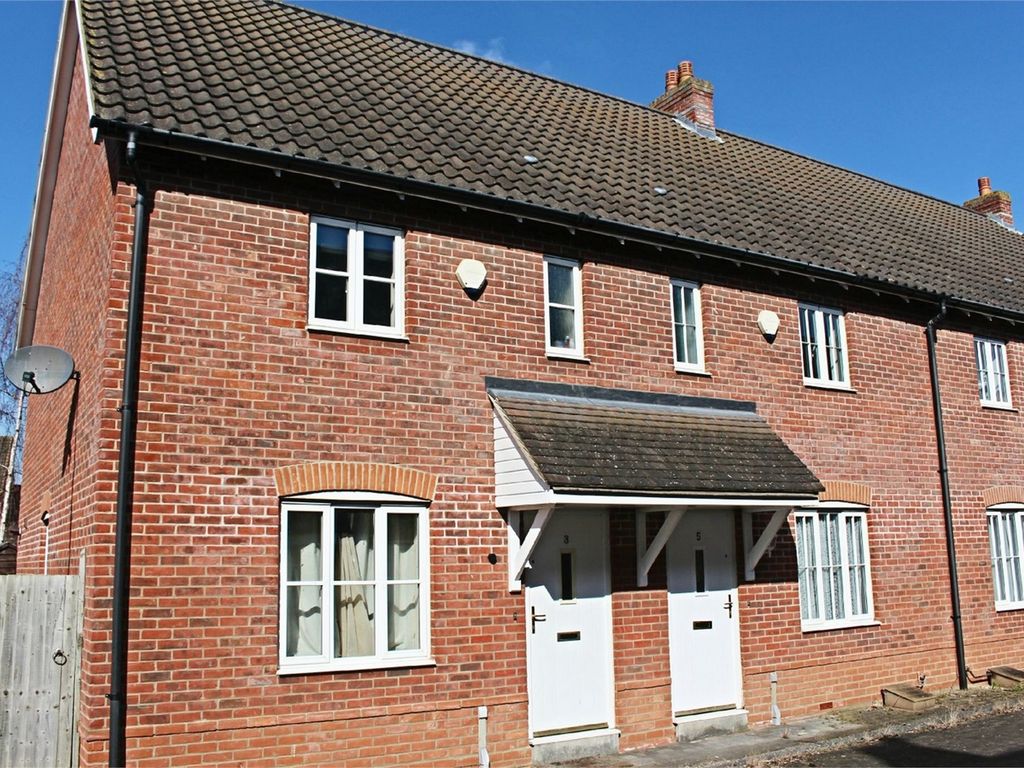 2 bed terraced house for sale in Millhouse Walk, Great Cambourne