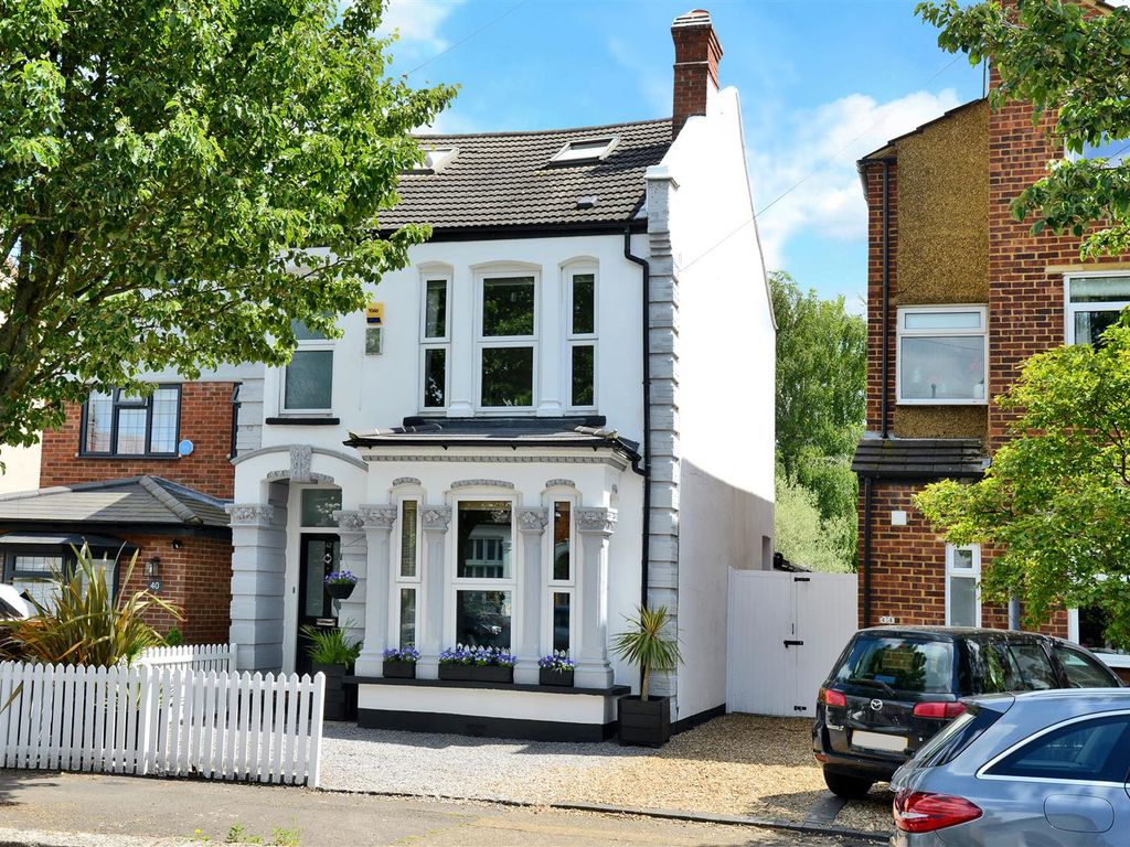 5 bed detached house for sale in Worthington Road, Tolworth, Surbiton