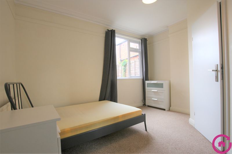 Room to rent in Park End Road, Tredworth, Gloucester GL1 Zoopla