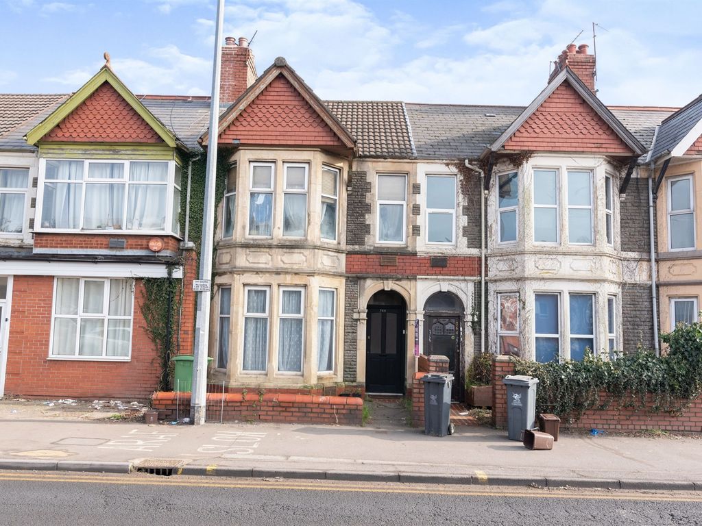 2 bed flat for sale in North Road, Cardiff CF14, £90,000 Zoopla