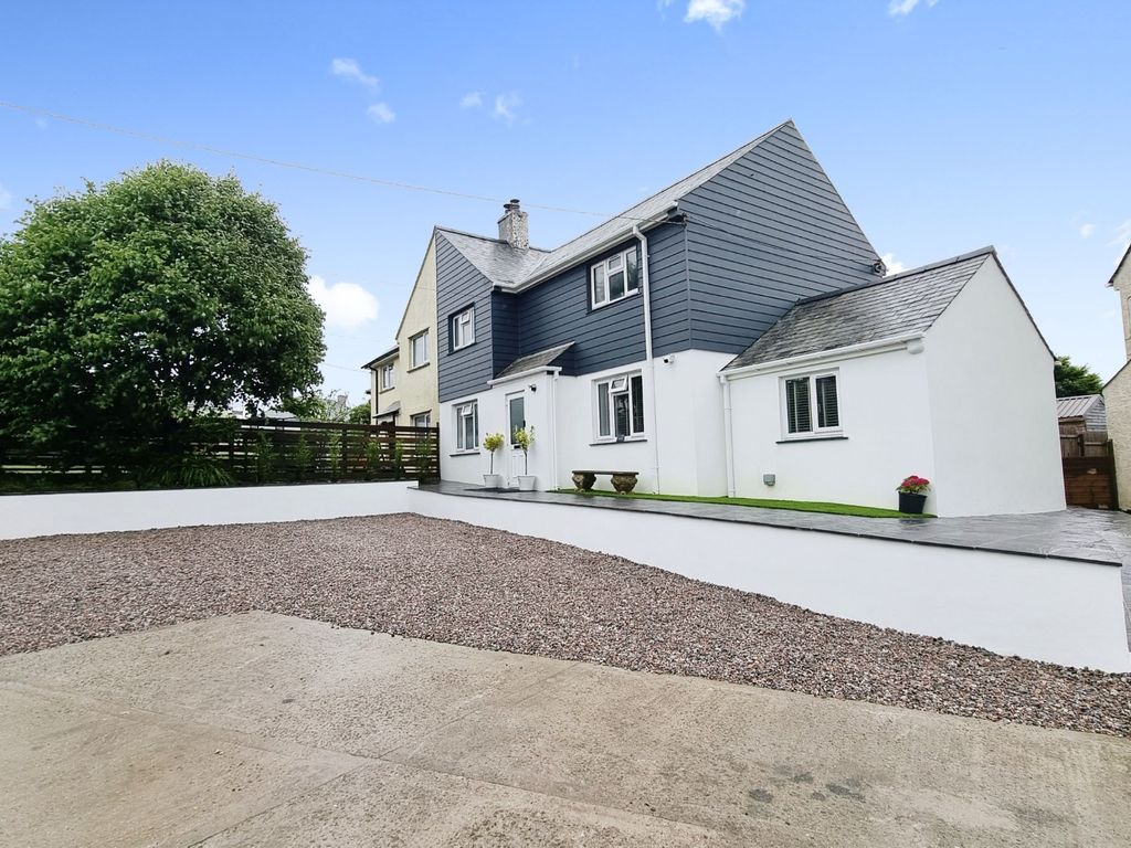 4 bed detached house for sale in Pengelly, Delabole PL33 Zoopla