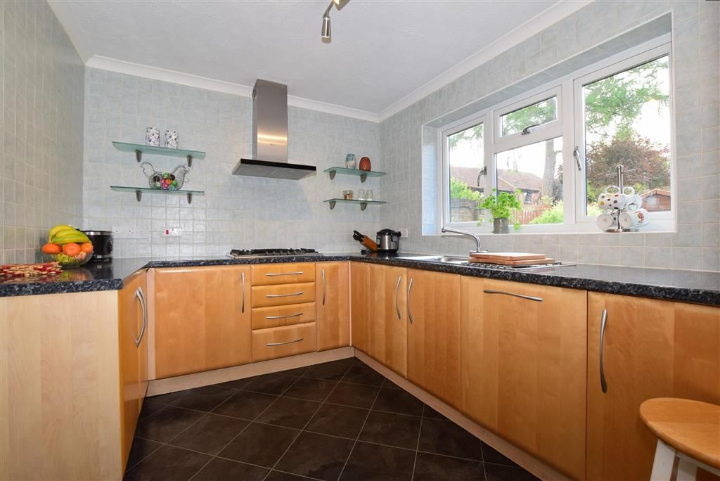 4 bed detached house for sale in Oaklands Way, Wallington, Surrey SM6