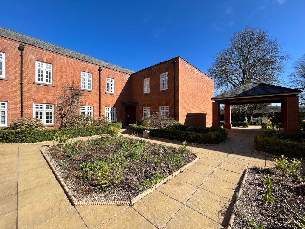 Sparrows Nest, Wergs Hall, Wergs Hall Road, Wolverhampton, West Midlands WV8  