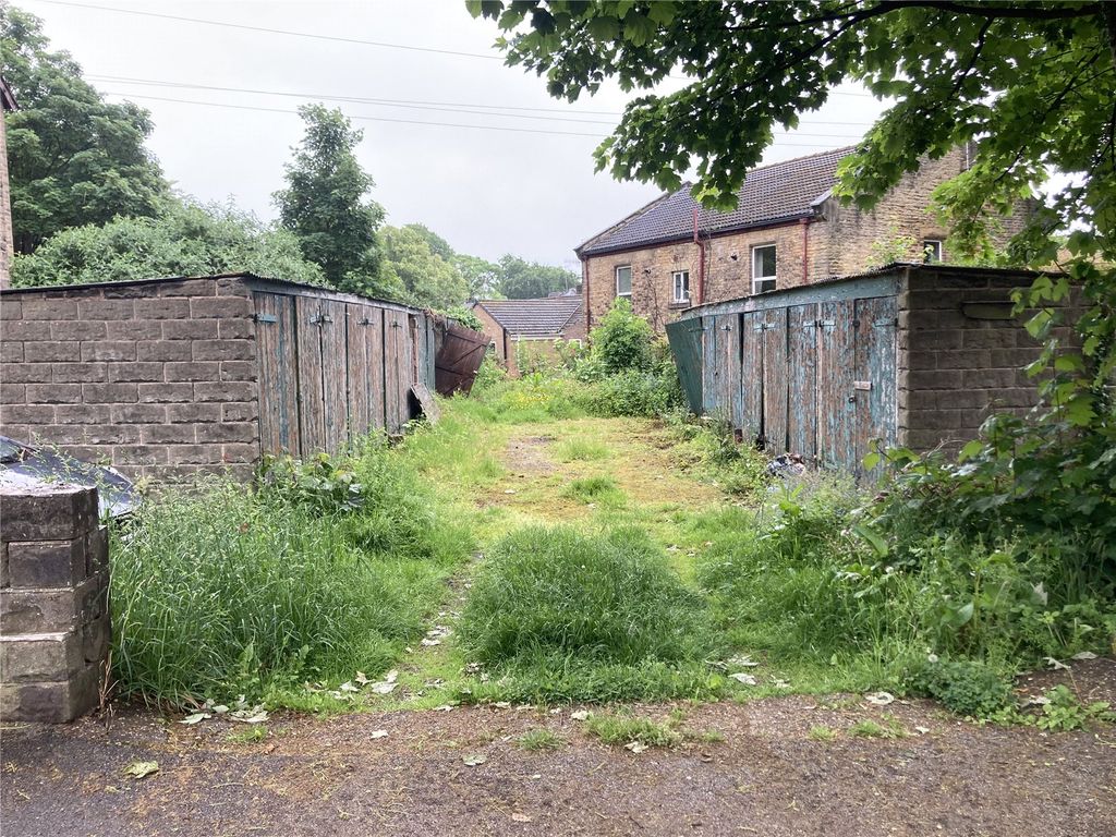 Land for sale in Endcliffe Vale Road, Sheffield S10, £150,000 Zoopla