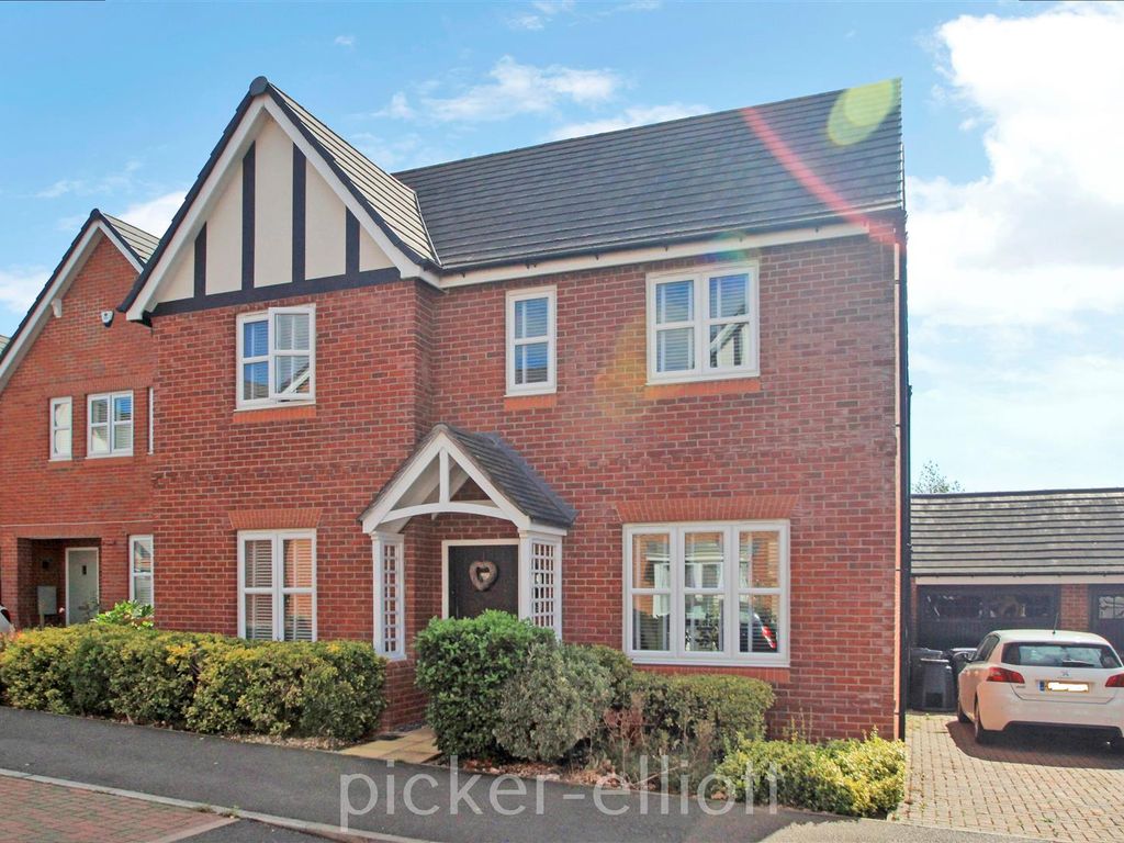 4 bed detached house for sale in Holywell Fields, Hinckley LE10 Zoopla