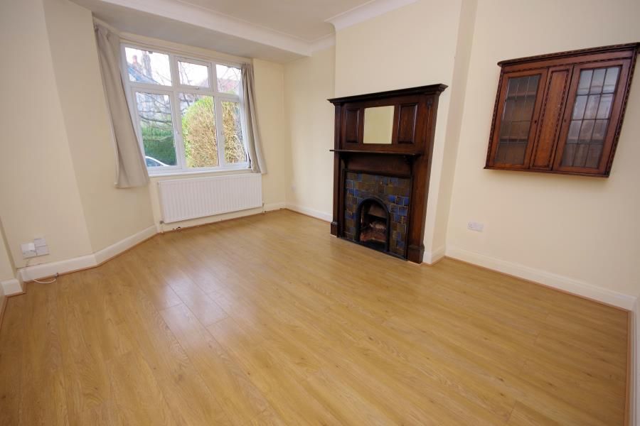 3 bed property to rent in Stanhope Avenue, Finchley N3 Zoopla
