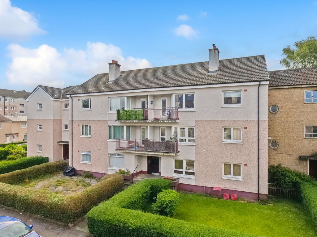 2 bed flat for sale in Bonnyrigg Drive, Eastwood, Glasgow G43, £95,000