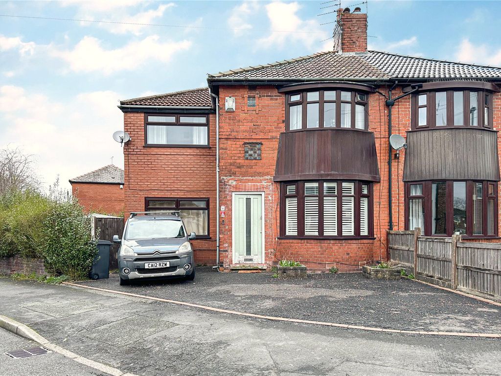 3 bed semidetached house for sale in Dunkerley Avenue, Failsworth